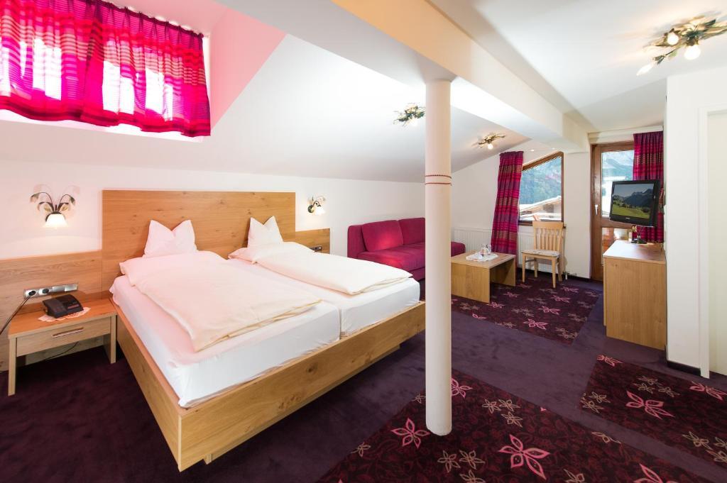Gasthaus & Pension Alphorn Lech Chambre photo